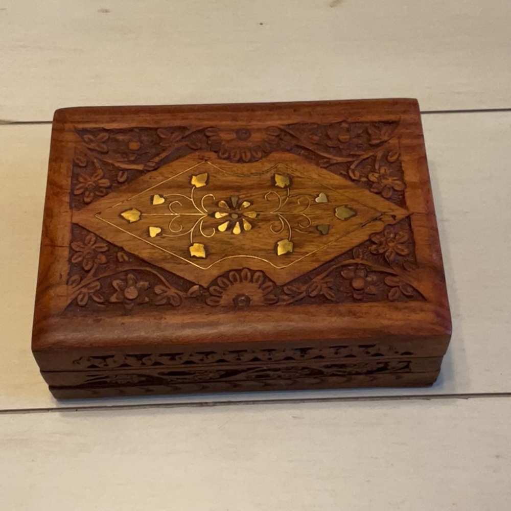Wooden Jewelry Box with Gold Floral Inlay from India 7”x5”x2 1/4”